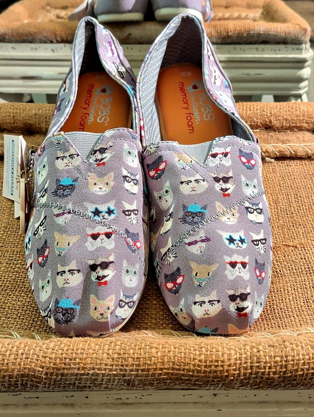 BOBS by Skechers Patterned Memory Foam Flats Purple US 10 NWT Features CATS